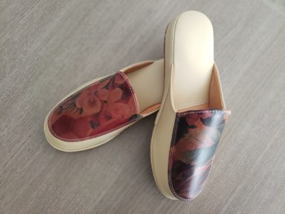 Pantufla de Cuero Flores - Imagen 2