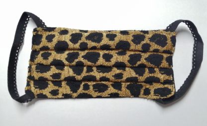Mascarilla Animal Print, Tres Pliegues. Forro Antifluido